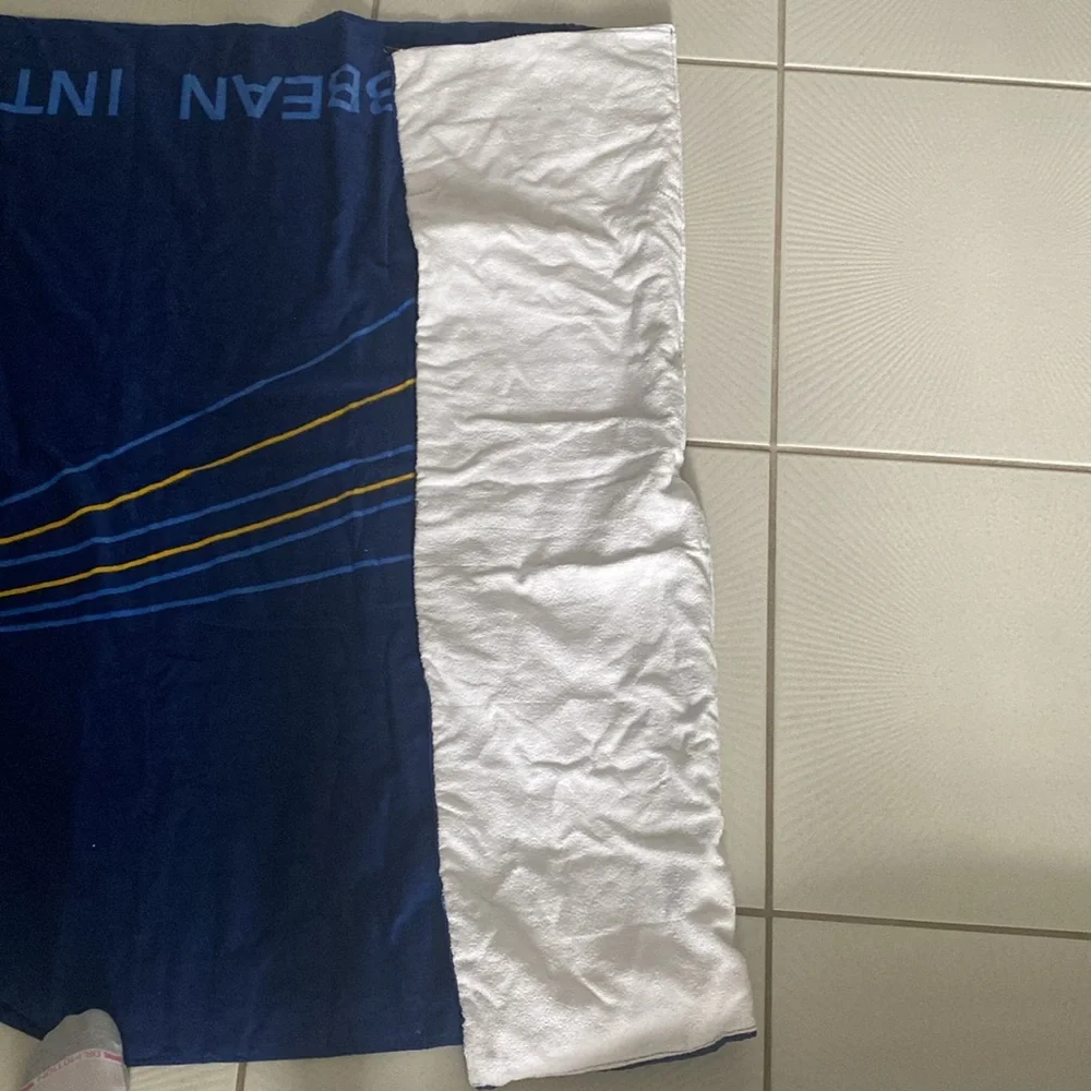 NWOT Royal Caribbean International Deluxe beach towel